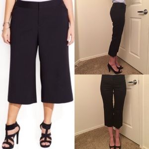 Express EDITOR CROP WIDE LEG 8 pinstripe black